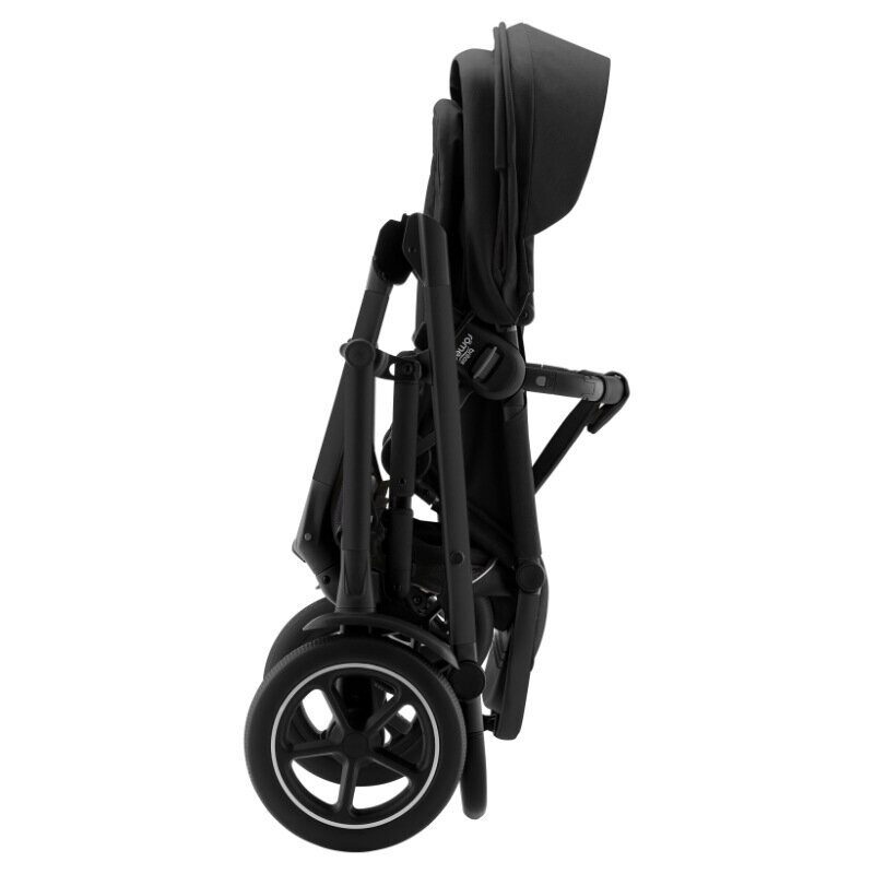 SMILE_5Z_SpaceBlack_Black_BlackHandle_01_FoldedPushchair_RWF_2023_72dpi_2000x2000_result_result